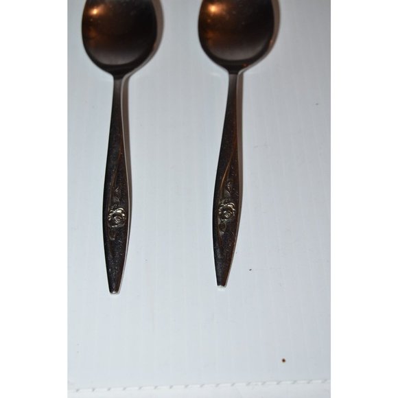 Oneida craft Deluxe serving spoon Lasting Rose Pre-owned 2 pc set - Picture 8 of 11
